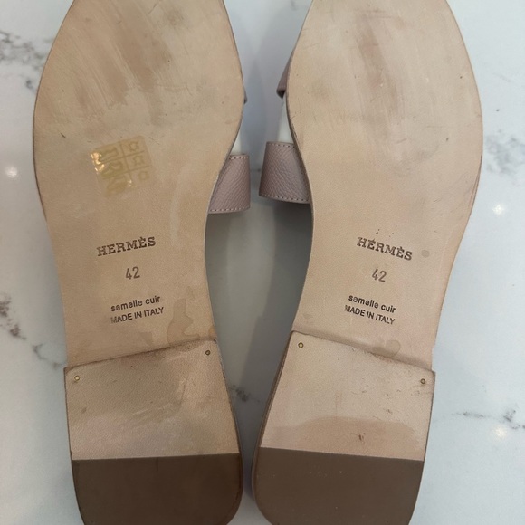 Hermes Oran Rose Porcelaine Leather Slide Sandals Size 42/11 - Picture 3 of 4